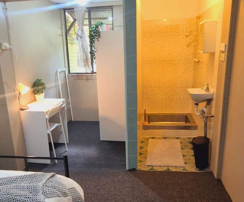 $340, Share-house, 6 bathrooms, Marrickville NSW 2204