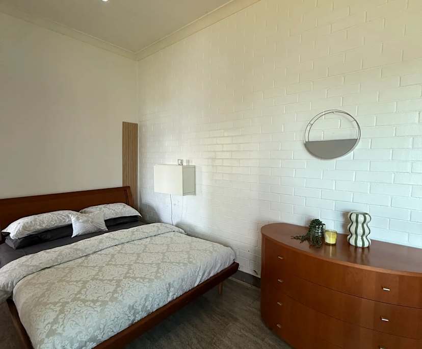 Furnished room studio flat for rent