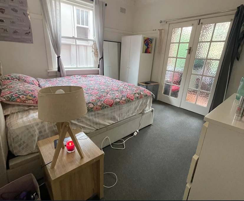 Whole property with 2 rooms for rent