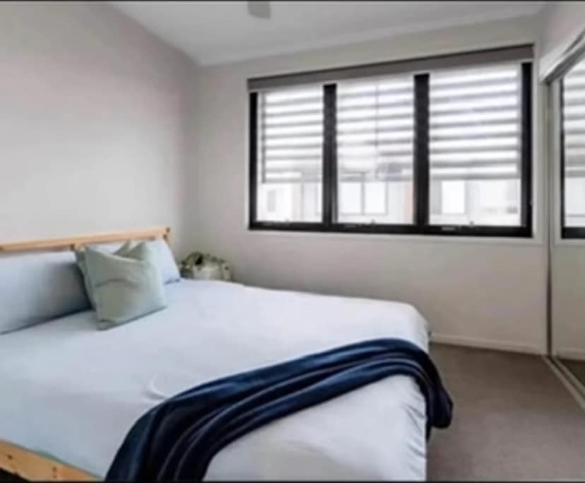 $300, Share-house, 3 bathrooms, Robina QLD 4226