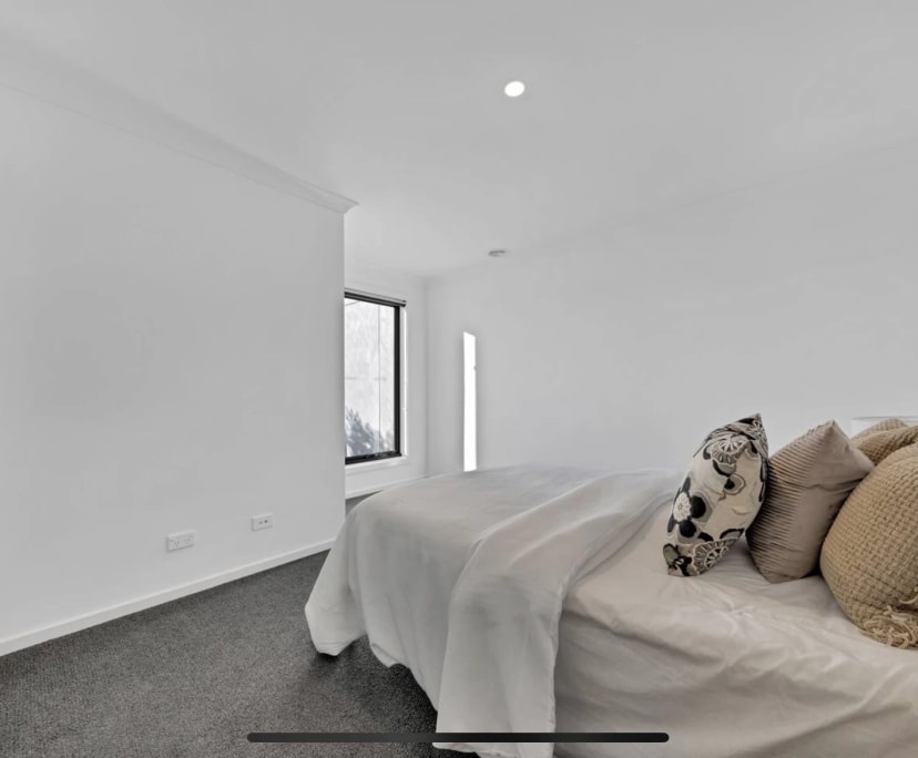Unfurnished room with own bathroom