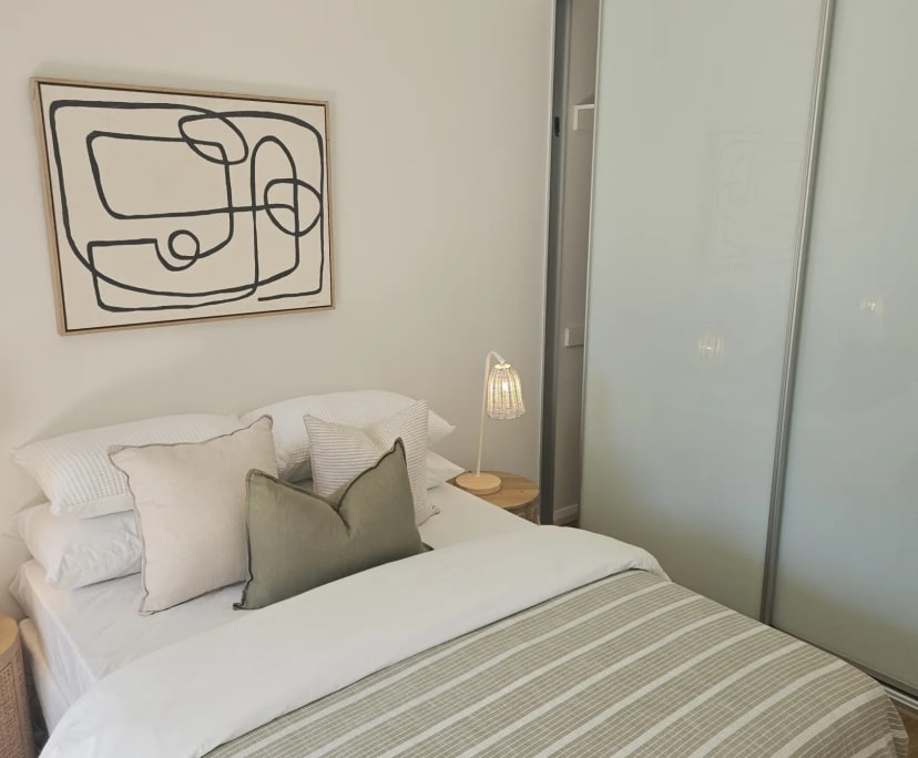Furnished room with own bathroom