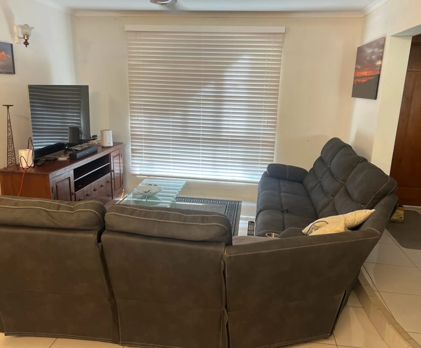 Room in a share house
