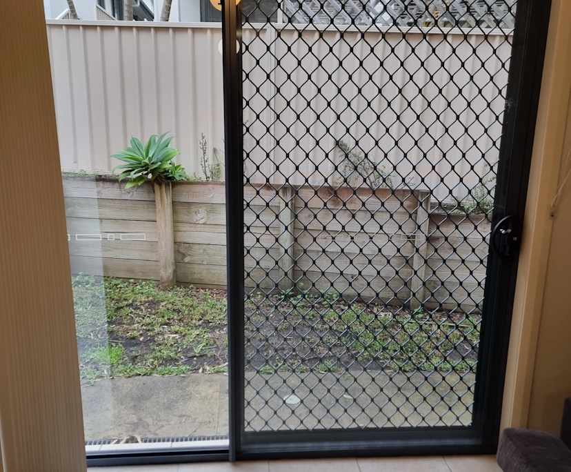 $250, Share-house, 4 bathrooms, Corlette NSW 2315