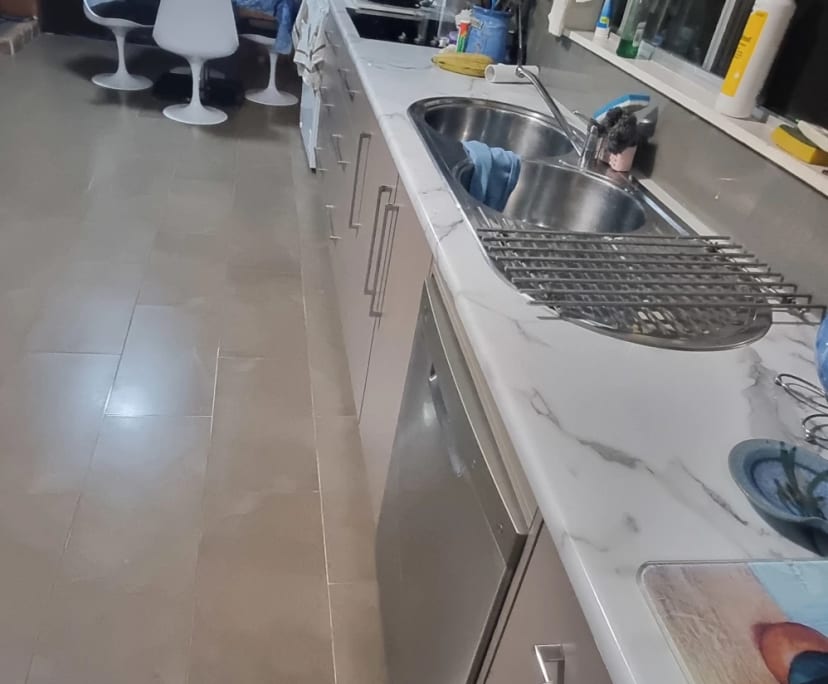 $300, Share-house, 3 bathrooms, Ashfield QLD 4670