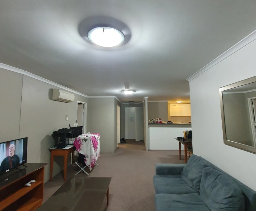 $350, Flatshare, 2 bathrooms, Braddon ACT 2612