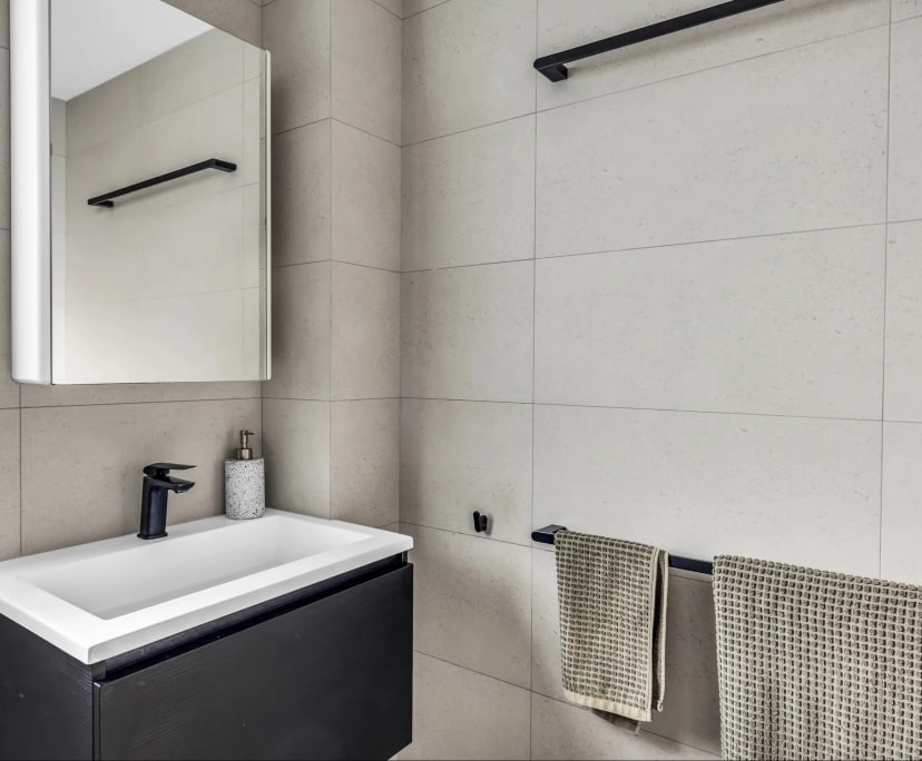 Furnished room with own bathroom