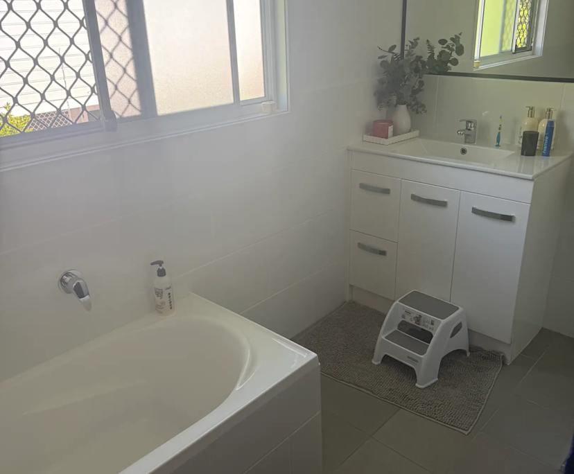 Furnished room with own bathroom