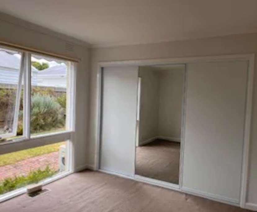 $280, Share-house, 4 bathrooms, Mount Eliza VIC 3930