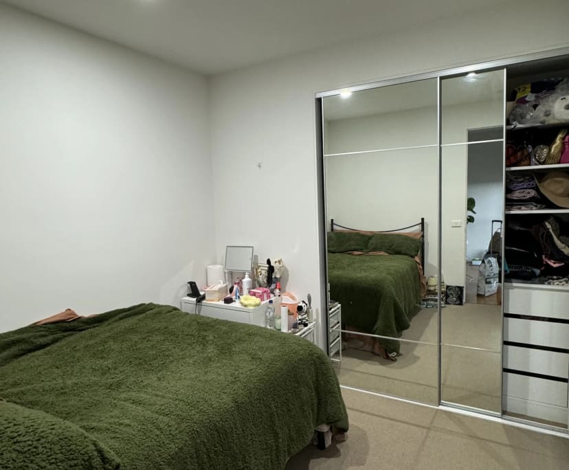 $250, Flatshare, 2 bathrooms, Doncaster East VIC 3109