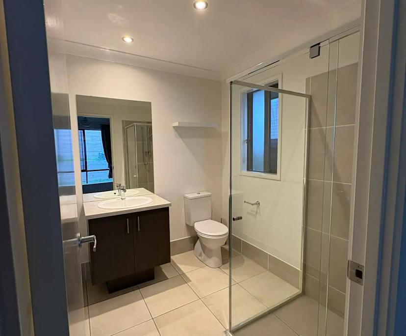 $350, Share-house, 3 bathrooms, Bahrs Scrub QLD 4207