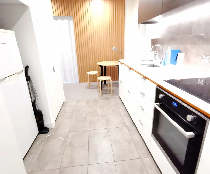 $285-370, Flatshare, 3 rooms, Melbourne VIC 3000, Melbourne VIC 3000