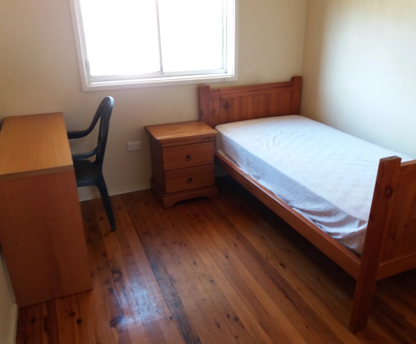 Room in a share house