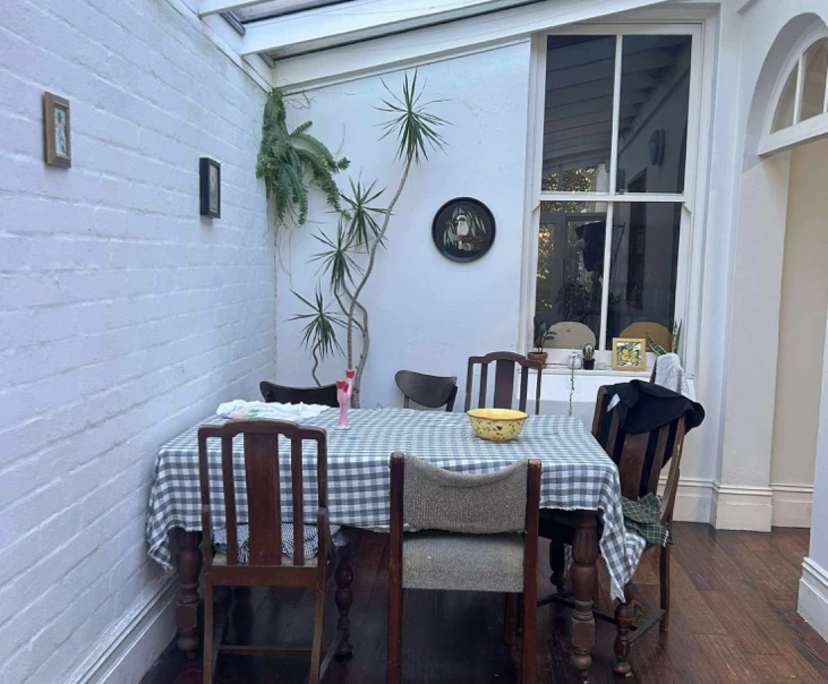 Unfurnished room in a share house