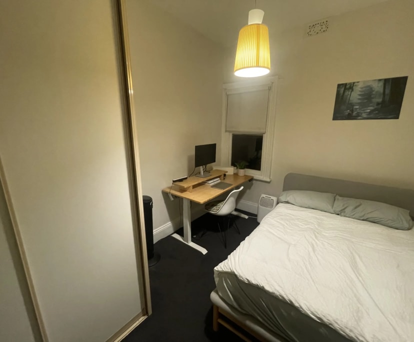 Furnished room in a share house