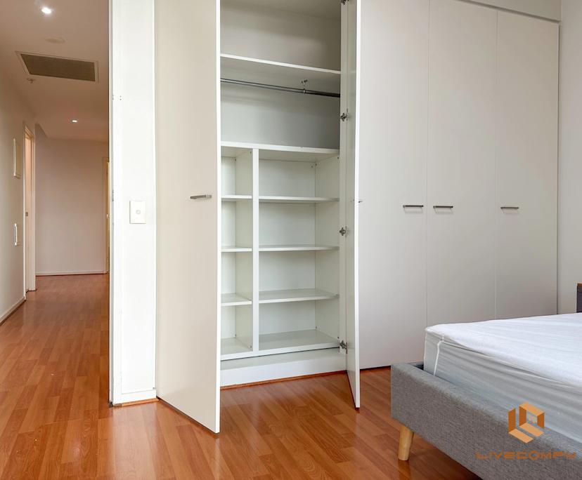 $420, Flatshare, 3 bathrooms, Docklands VIC 3008
