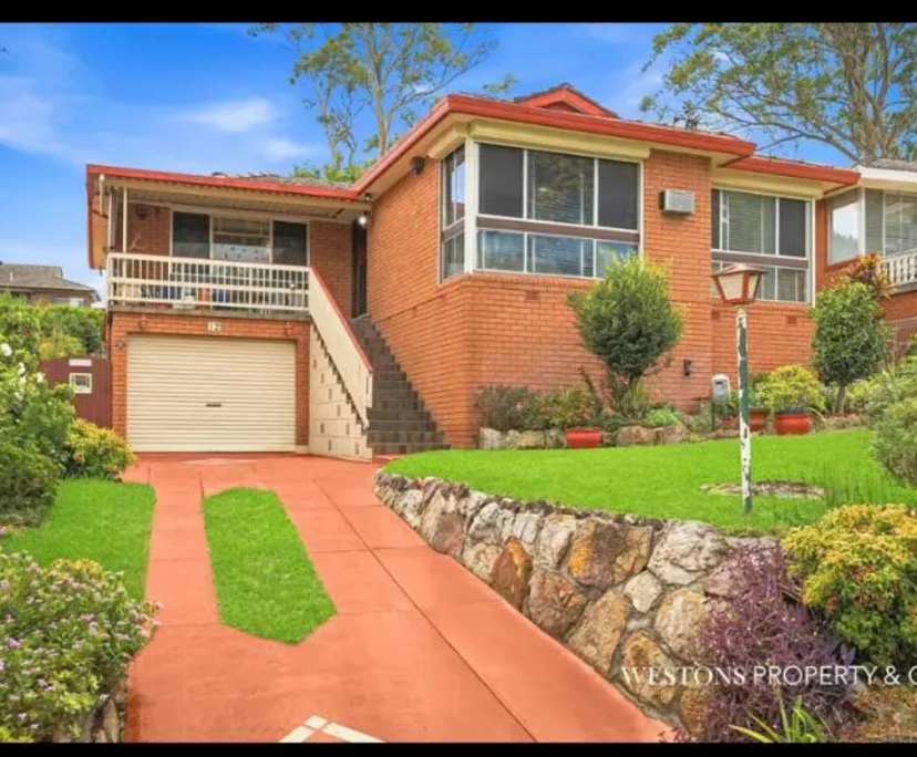 Whole property with 3 rooms for rent