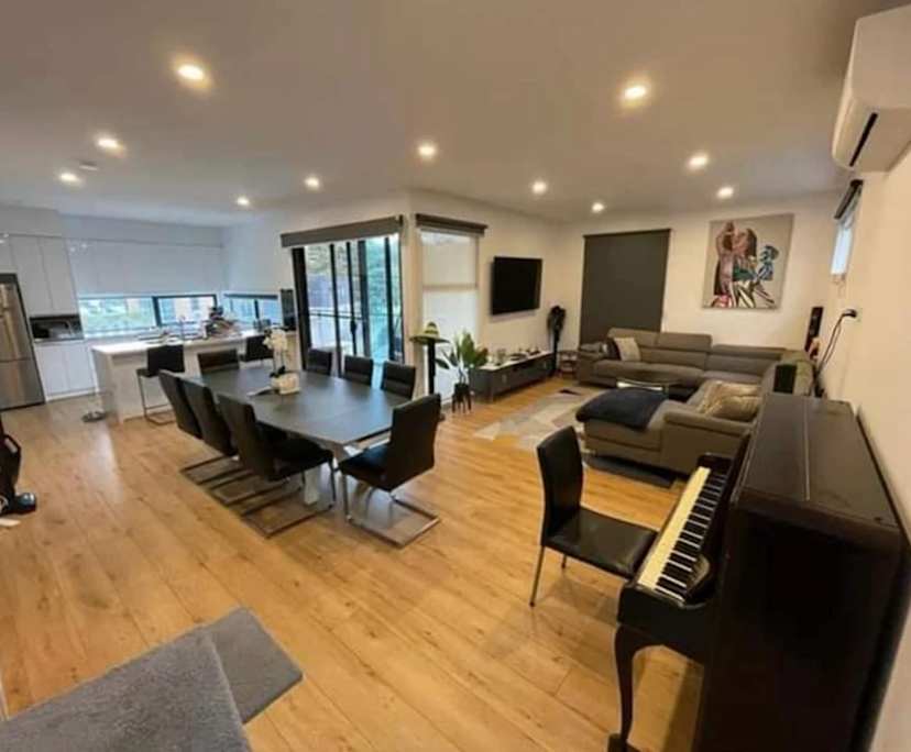 Unfurnished room in a share house
