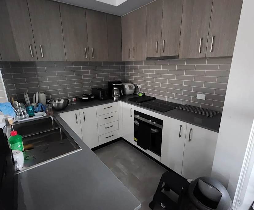 $240, Share-house, 3 bathrooms, Clyde North VIC 3978