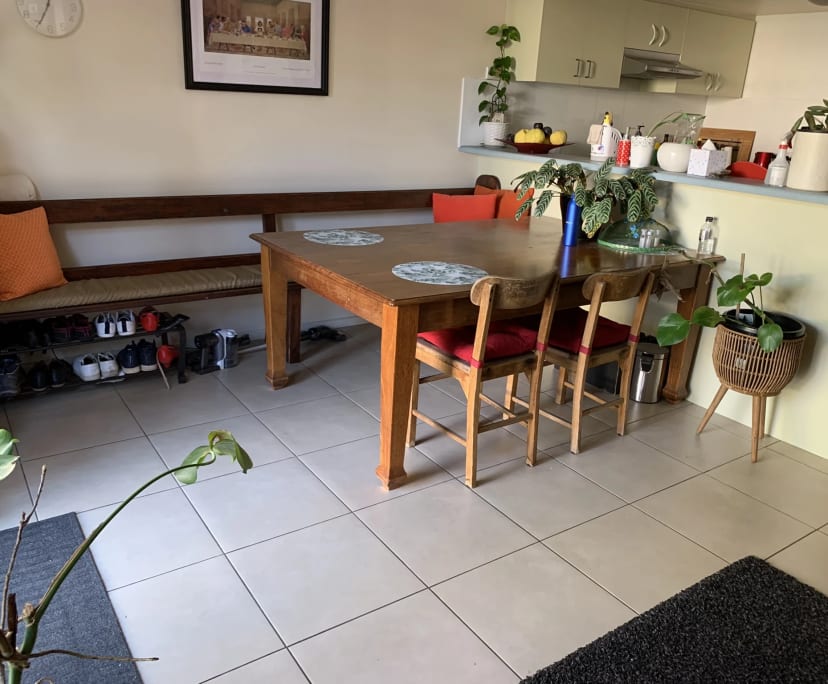 Room in a share house