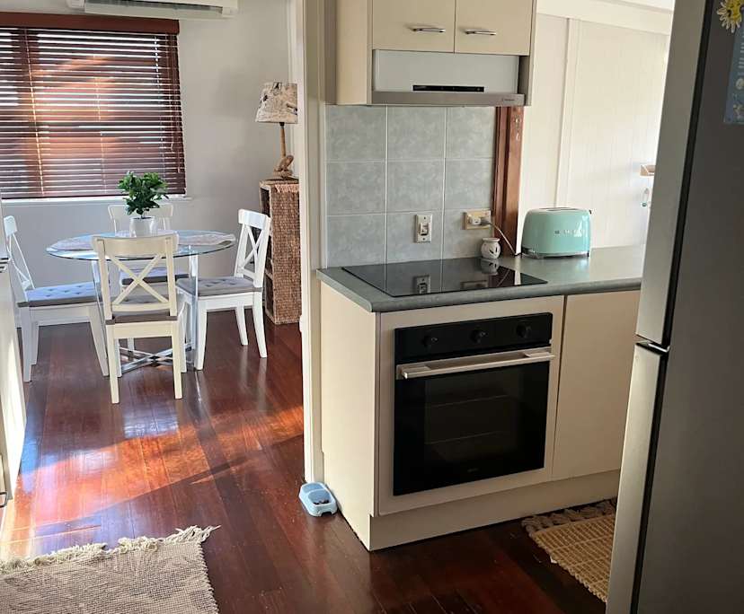 $270, Share-house, 3 bathrooms, Redcliffe QLD 4020