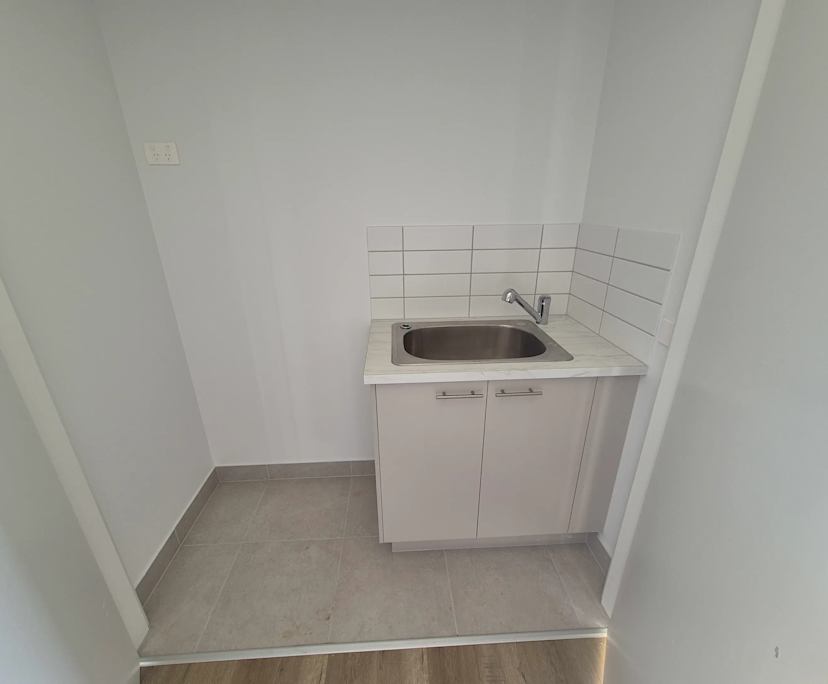 $200, Share-house, 3 bathrooms, Lara VIC 3212