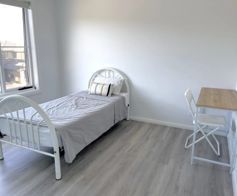 Room for Rent in Rouse Hill, Sydney 300, Furnishe...