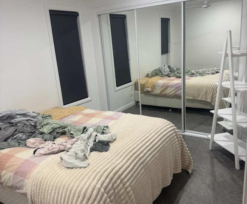 Furnished room with own bathroom