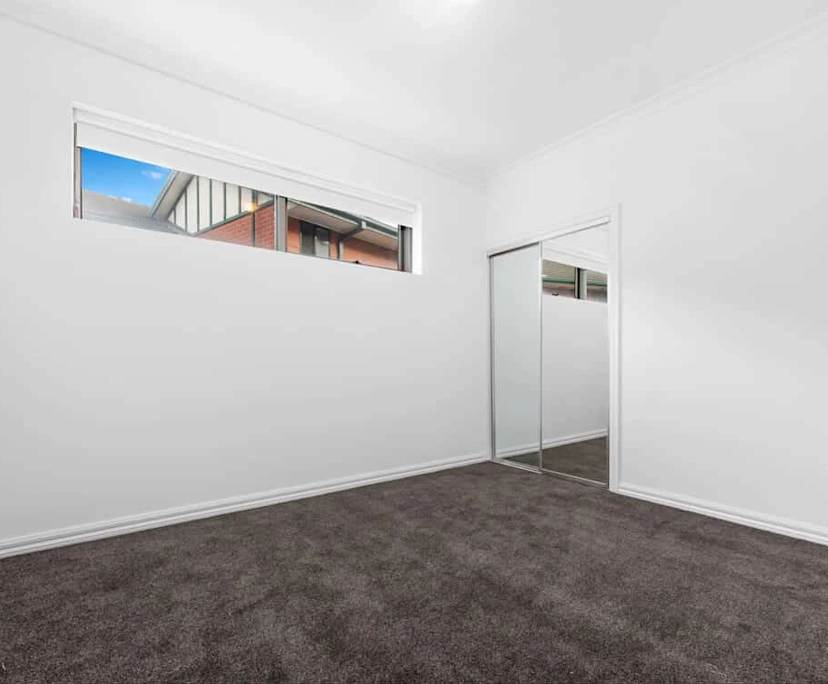 Unfurnished room in a share house