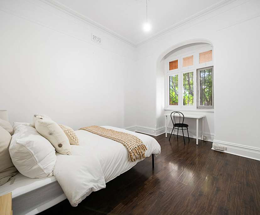 $1,200, Whole-property, 4 bathrooms, Saint Peters NSW 2044