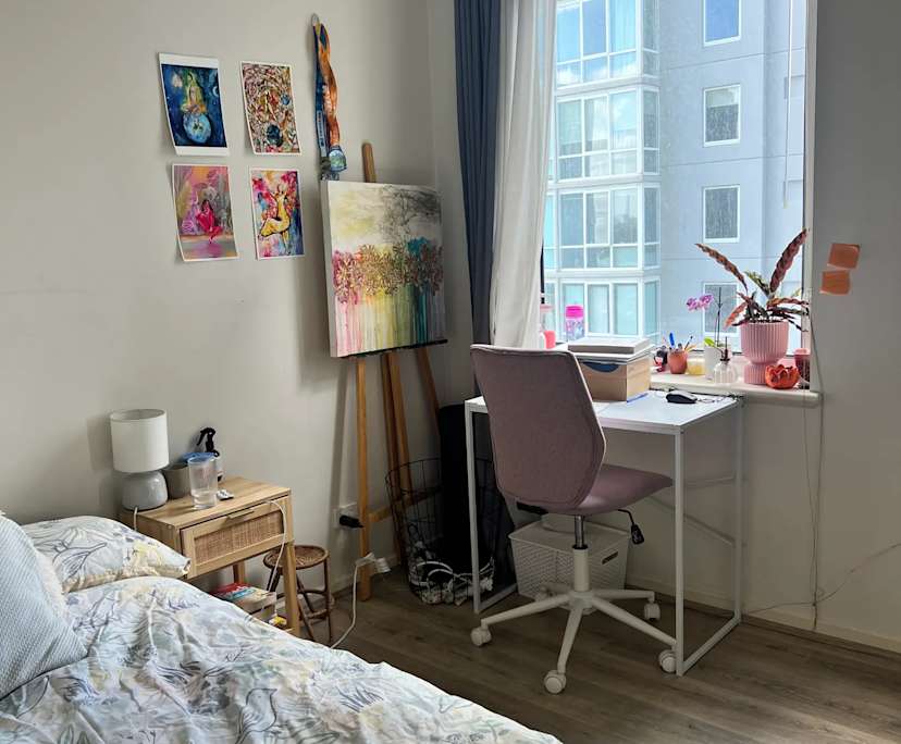 Unfurnished room in a share house