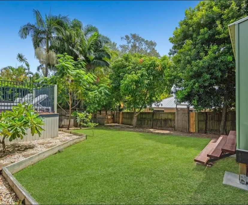 $310, Share-house, 5 bathrooms, Benowa QLD 4217