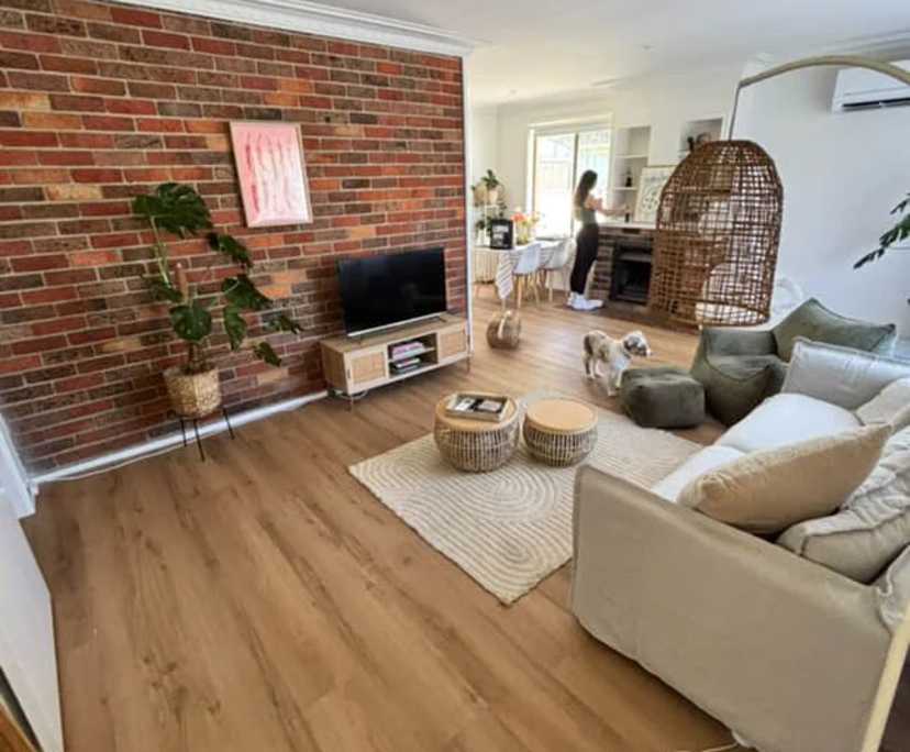 Unfurnished room in a share house