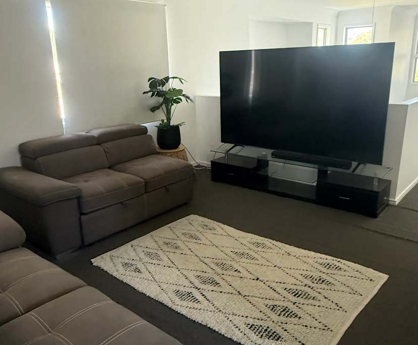 $300, Share-house, 4 bathrooms, North Lakes QLD 4509