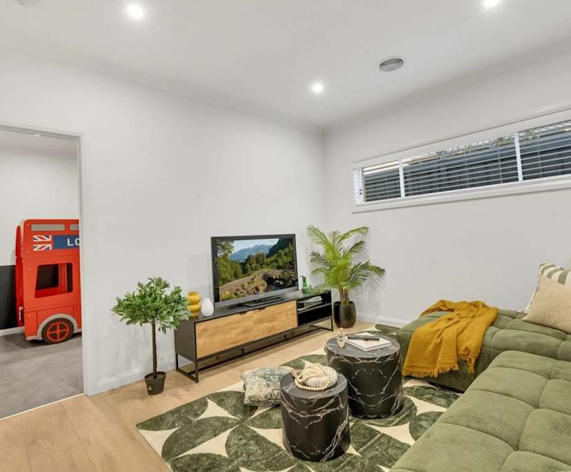 $330, Share-house, 2 rooms, Clyde North VIC 3978, Clyde North VIC 3978