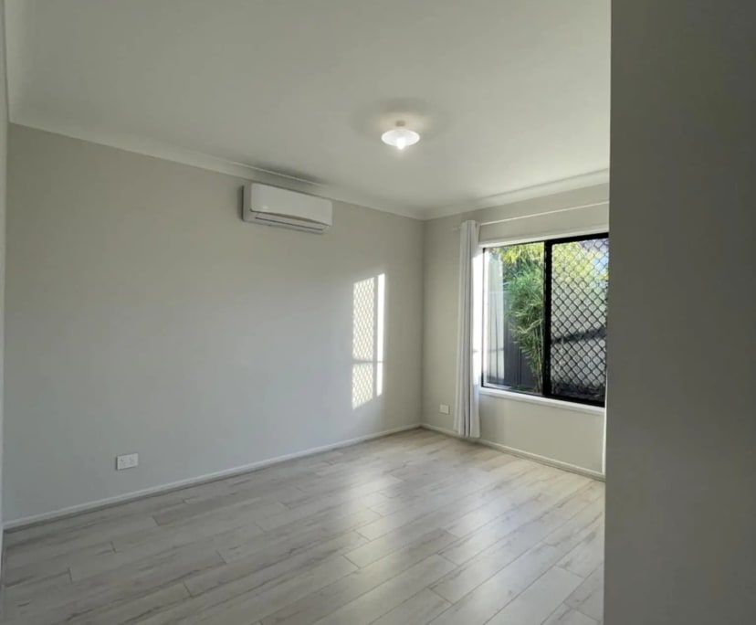 Unfurnished room in a share house