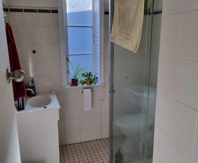 $220, Share-house, 2 bathrooms, Morningside QLD 4170
