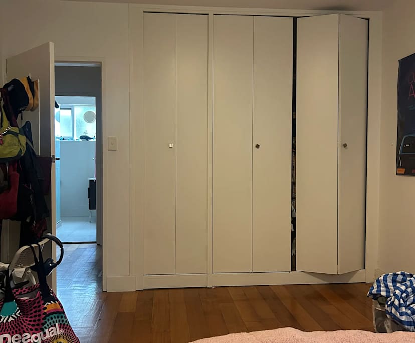 $325, Flatshare, 2 bathrooms, Hawthorn VIC 3122