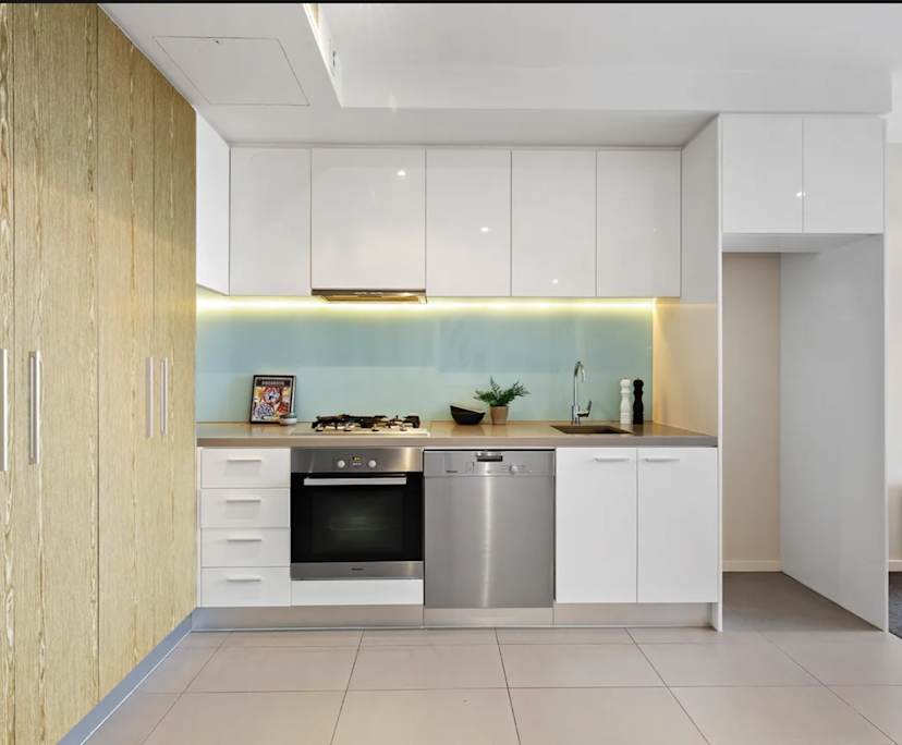 Whole property with 2 rooms for rent