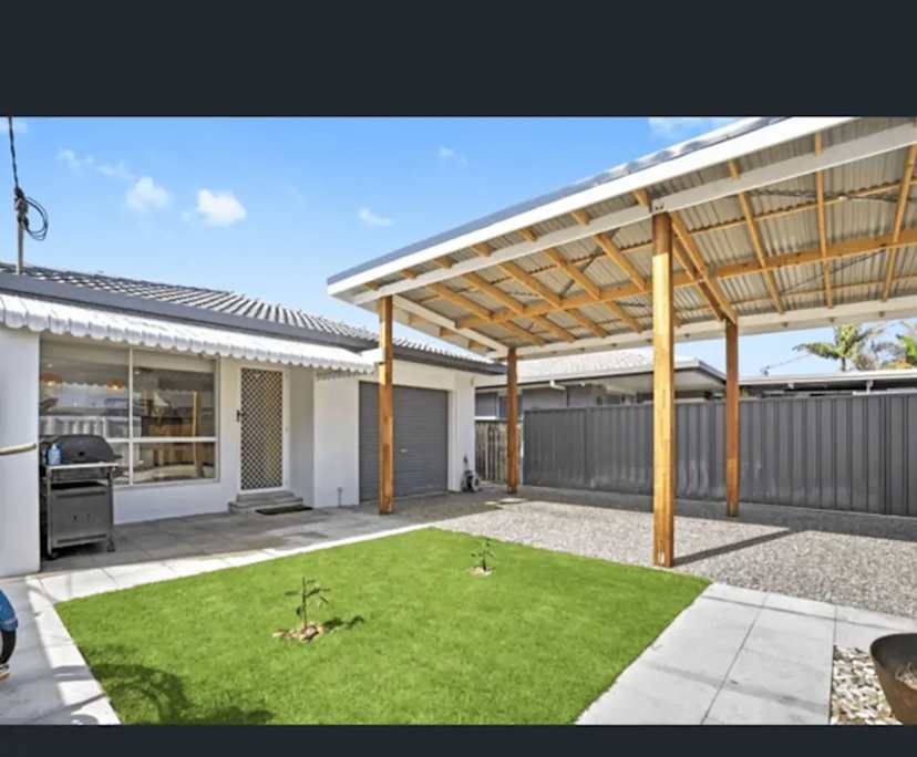 $333, Share-house, 3 bathrooms, Miami QLD 4220