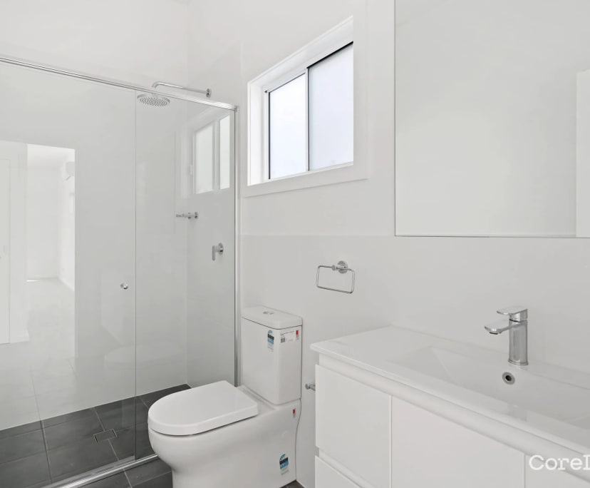 $325, Flatshare, 2 bathrooms, Saratoga NSW 2251