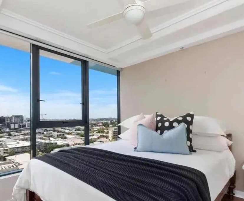 $480, Flatshare, 2 bathrooms, Fortitude Valley QLD 4006