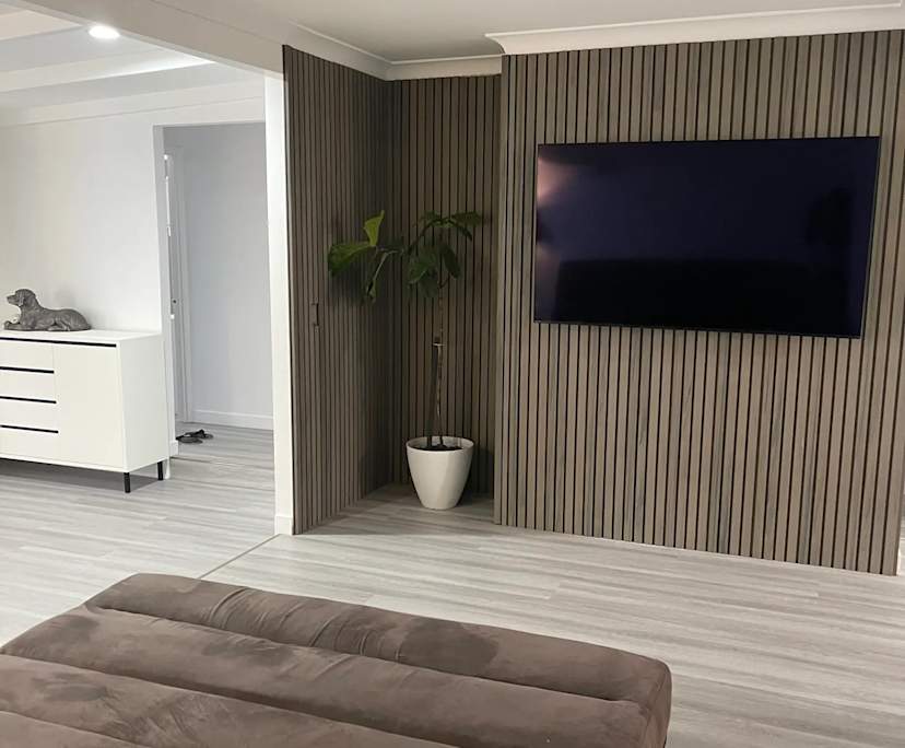 Room in a share house