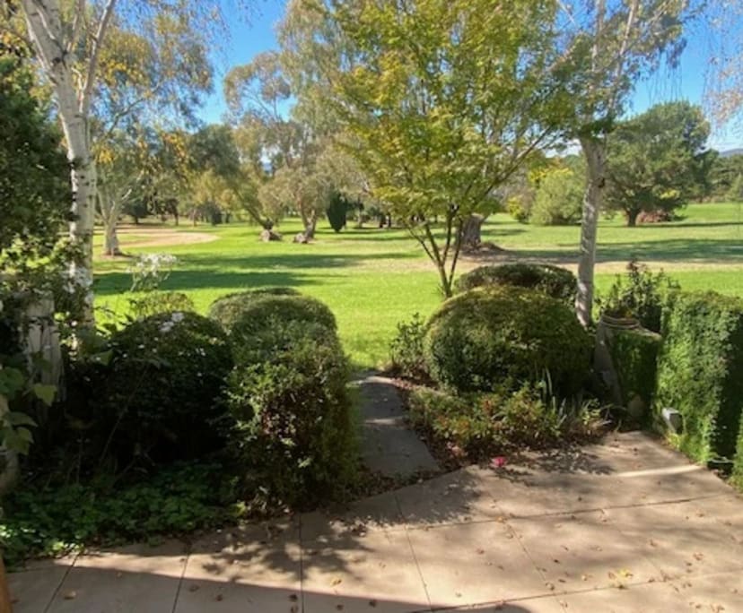 $450, Share-house, 2 bathrooms, Narrabundah ACT 2604