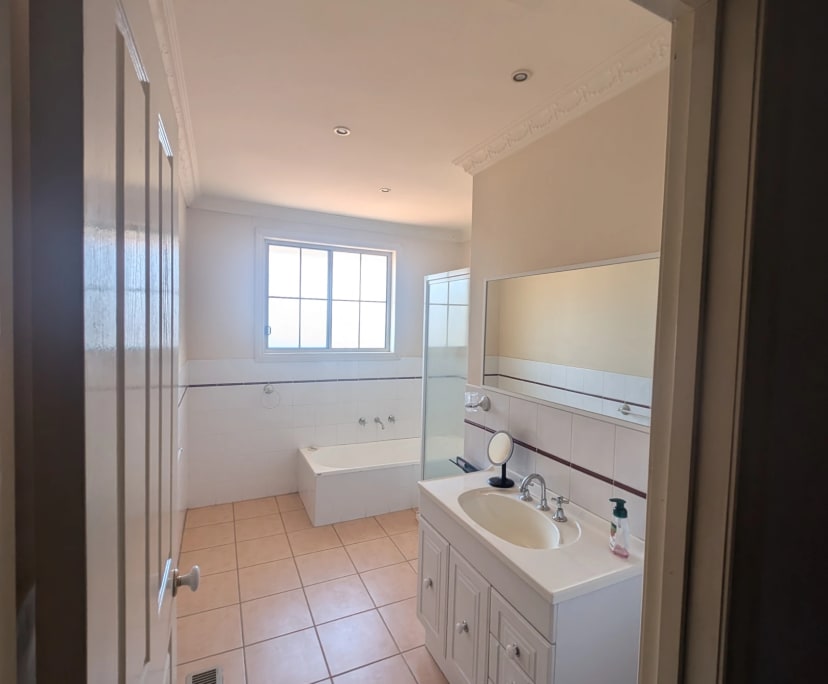 Unfurnished room with own bathroom
