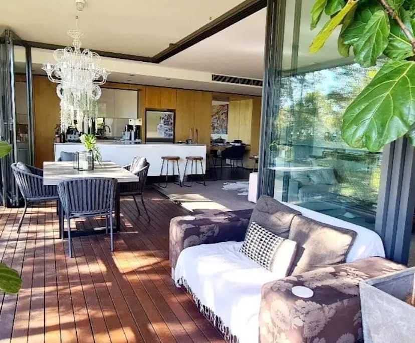 Furnished room with own bathroom