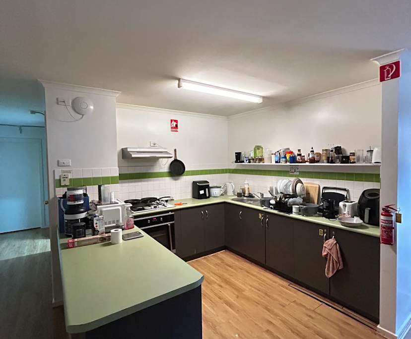 Furnished room in a share house