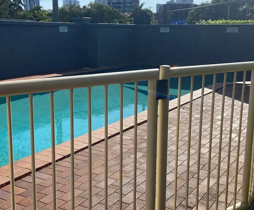 Whole property with 2 rooms for rent