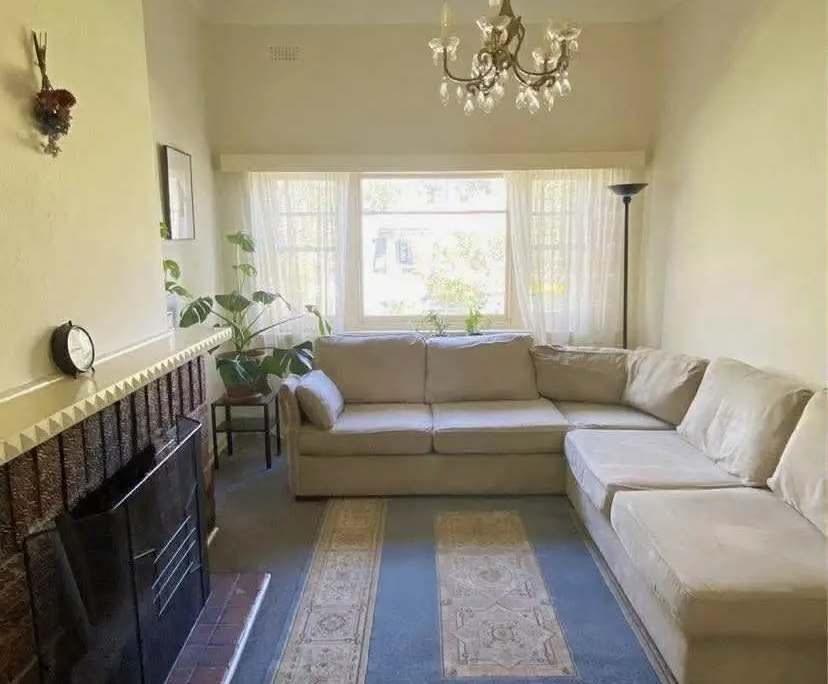 Unfurnished room in a share house