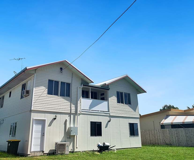 $220, Share-house, 3 bathrooms, Oonoonba QLD 4811